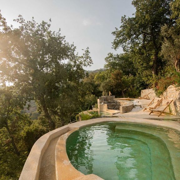 enagron-outdoor-hydromassage-baths-07.jpg
